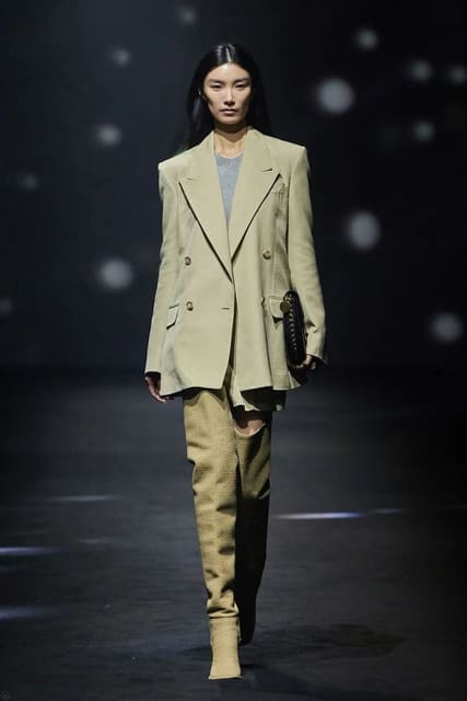 Sissi Hou — 2