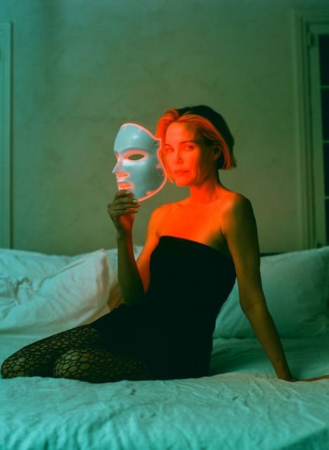Leslie Bibb — Sleek Magazine