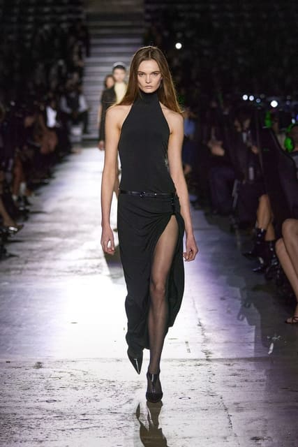 Coperni F/W 25 Show — Coperni