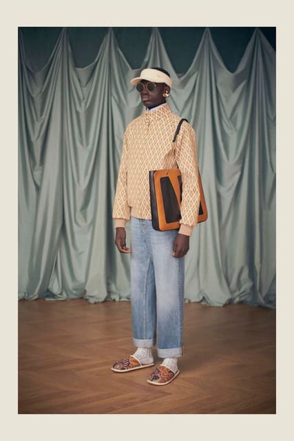 Valentino Resort 2025 Lookbook — Valentino
