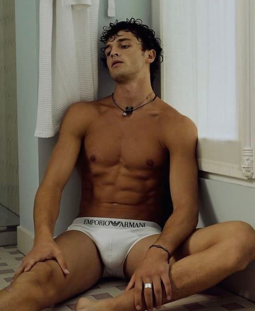 Emporio Armani by Alessandra Huynh — MMScene