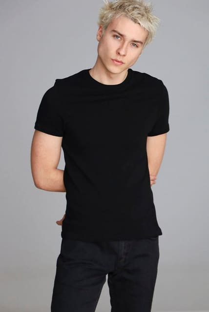 Max Sagala