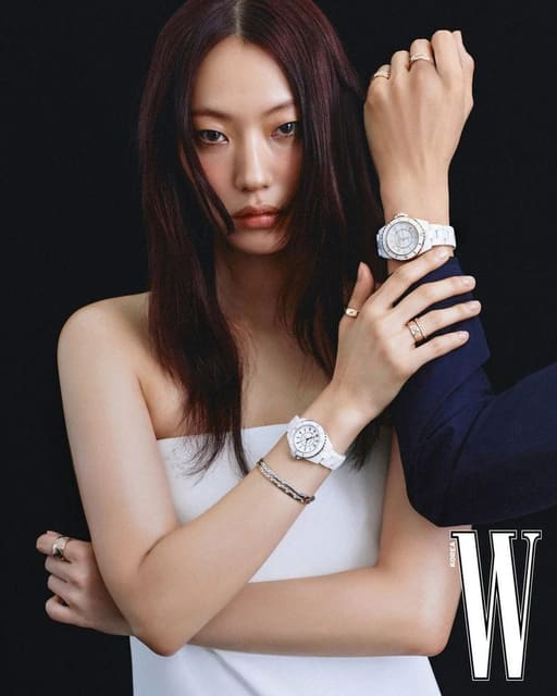 그대 안의 블루 — W Korea