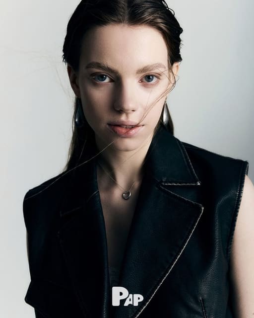 Stages of adjustments — PAP Magazine