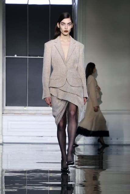 Noon by Noor F/W 25 Show — Noon by Noor