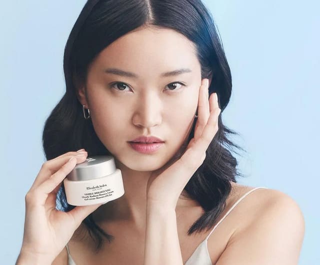 New Visible Brightening Spot Correcting Campaign — Elizabeth Arden