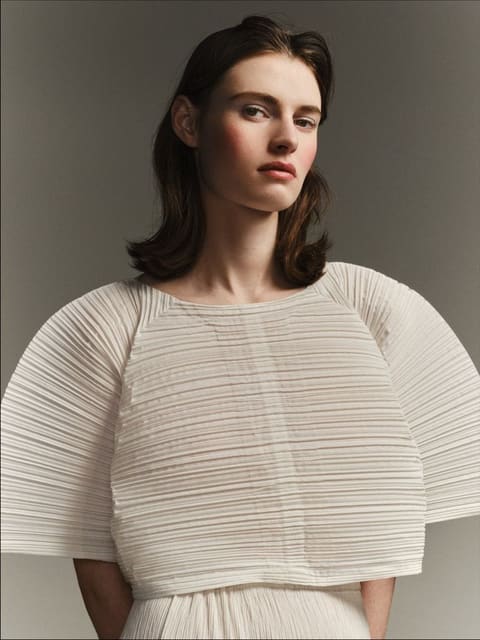 THE SHAPE OF TEXTURE by Mike Blackett — 5ELEVEN Magazine