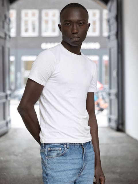 Cheikh Loum — 7