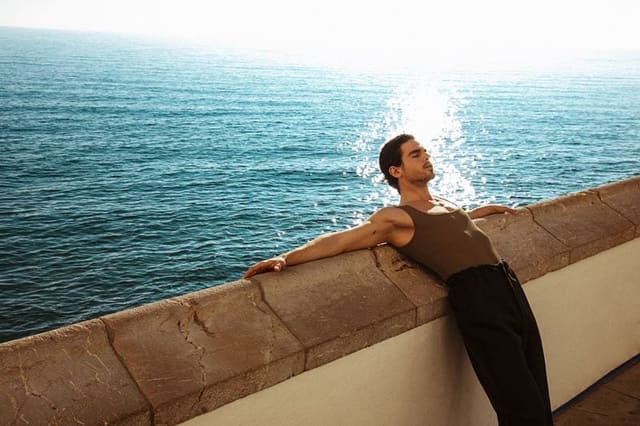 Mediterranean Men Issue 2 - 'Emilio Alca...