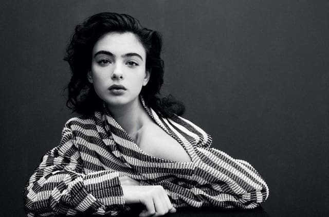 Deva Cassel — Re-Edition Magazine