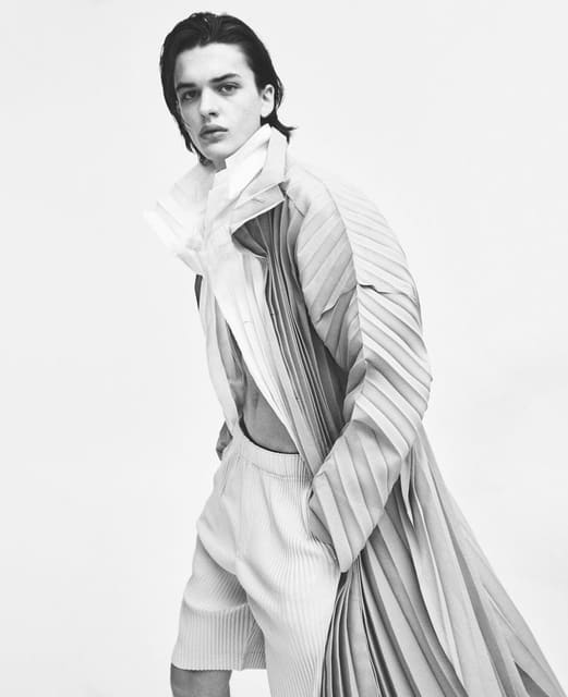 Where The Action's Act — ICON Magazine Italy