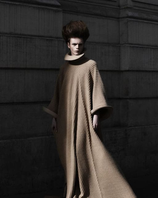 Вулицями Парижа: DZHUS — Vogue Ukraine Digital