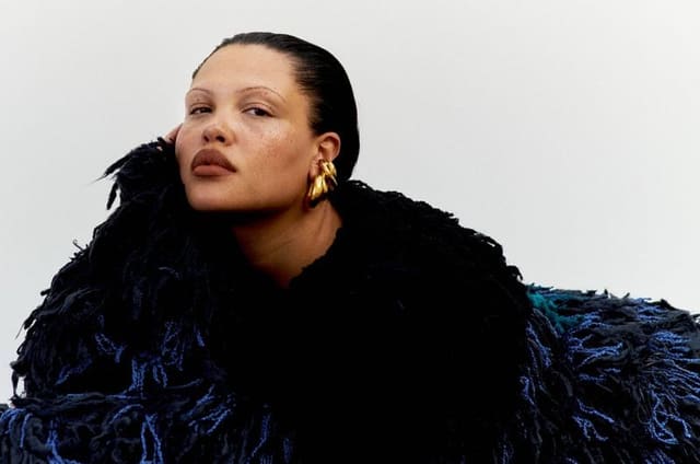 Turn Up The Volume — Elle UK