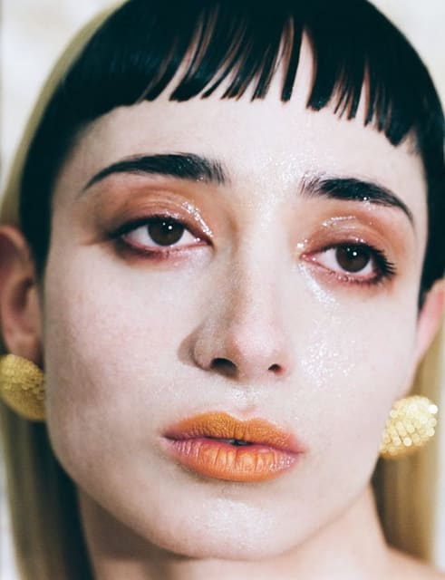 The Chair — Teeth Magazine