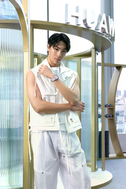 HUAWEI Special by Keith Chan and Francis Wong — Elle Hong Kong