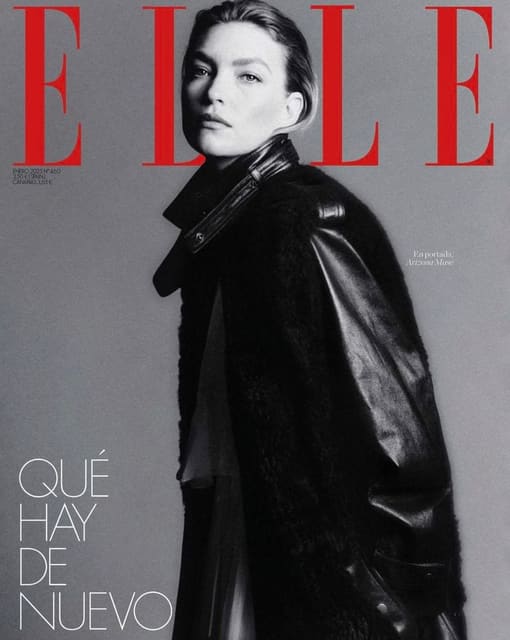 Elle Spain January 2025 Supplement Cover — Elle Spain