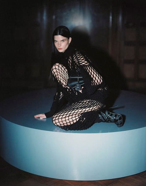 Blurred Armor — L'Officiel Baltic