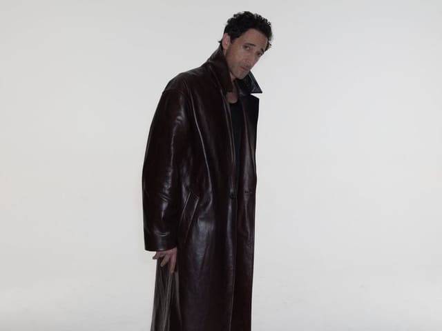 ADRIEN BRODY — L'Officiel Hommes China