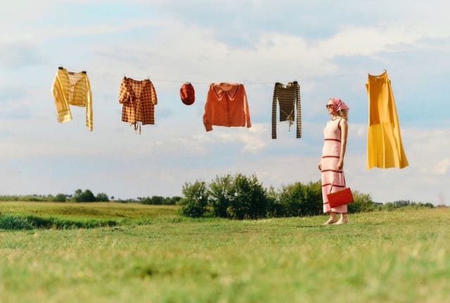 Head in the clouds by Katarzyna Kornas-... — Elle Hungary