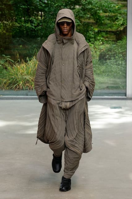 IM Men S/S 26 Show — Issey Miyake