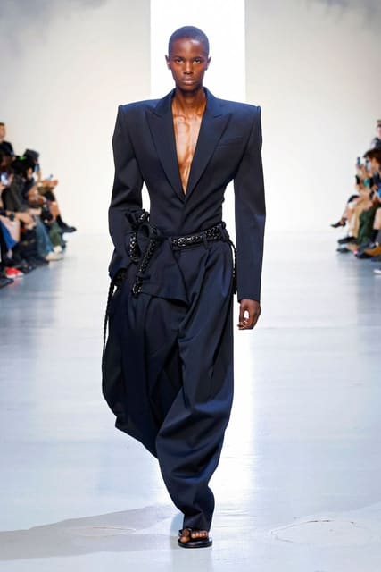 Juun.J S/S 26 Show — Juun.J