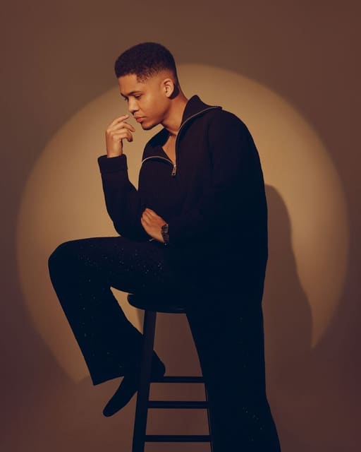 Rhenzy Feliz — Flaunt