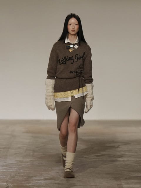 Swaying/Knit F/W 25 Show Shanghai