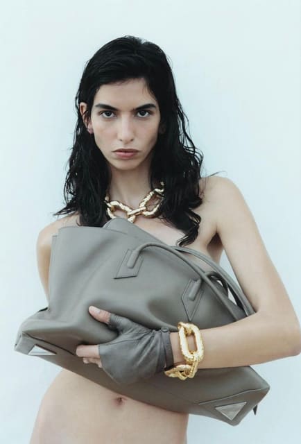 ABSOLUTELY FLAWLESS — L'Officiel Ibiza