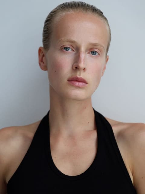 Anine Van Velzen