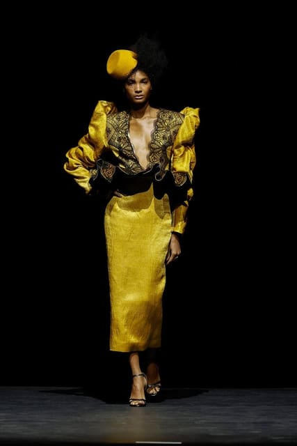 Ronald van der Kemp Haute Couture Fall 2... — Ronald van der Kemp