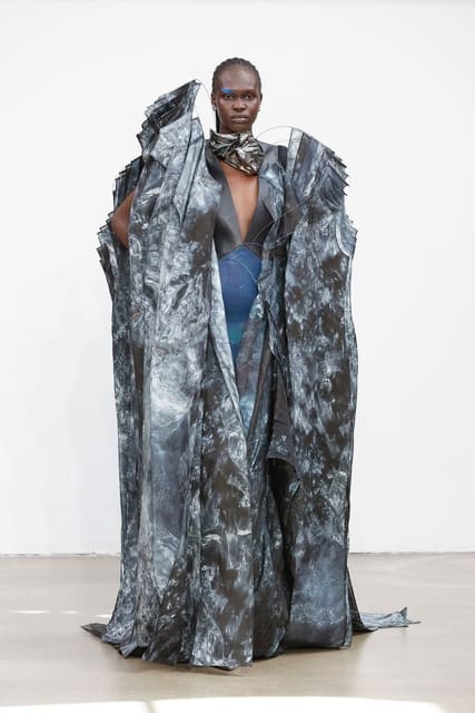 Yuima Nakazato Haute Couture Fall 2025 S...
