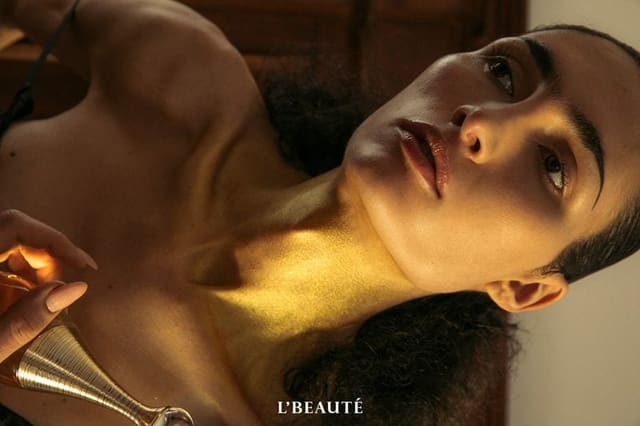 Shades of Gold — L'Beauté Magazine