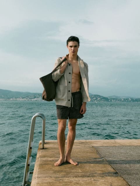 An air of salt — Massimo Dutti
