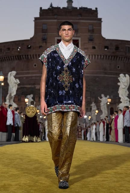 Dolce & Gabbana Alta Sartoria 2025 Show ... — Dolce & Gabbana