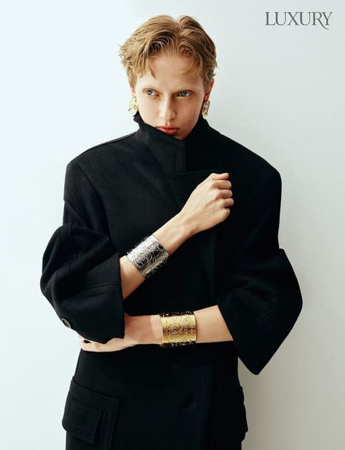 Luxury magazine Korea — The glow of gems