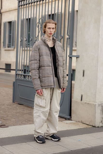 Alex Dembovskis — 4