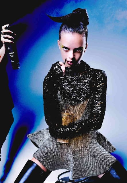 Glamour Rock'n Roll — L'Officiel Brasil
