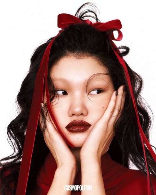 Red Heart Alert! — Cosmopolitan Korea