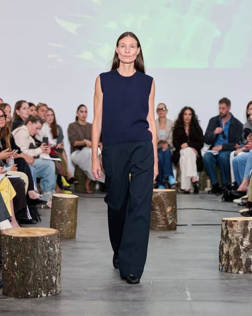 Anja Poulsen — 4