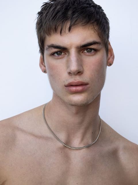 Finn Farrell