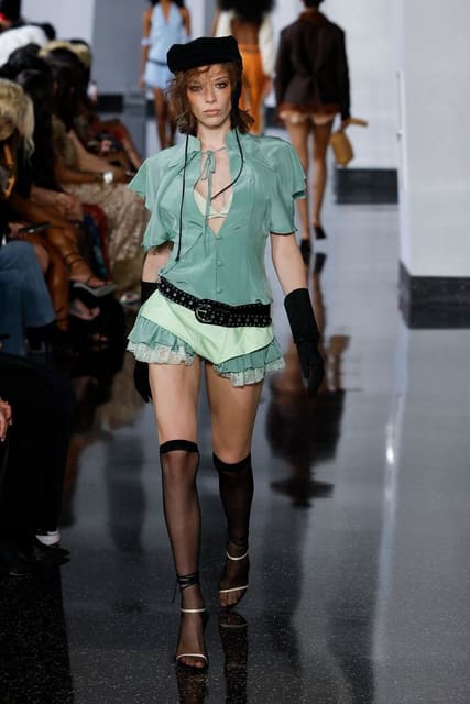 Kim Shui S/S 26 Show — Kim Shui