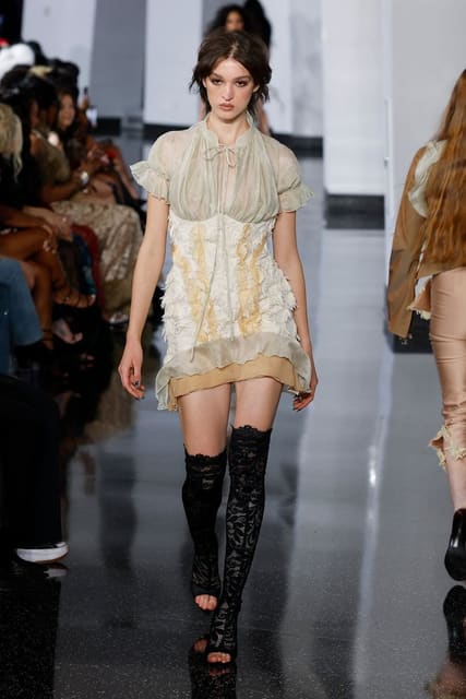 Kim Shui S/S 26 Show — Kim Shui