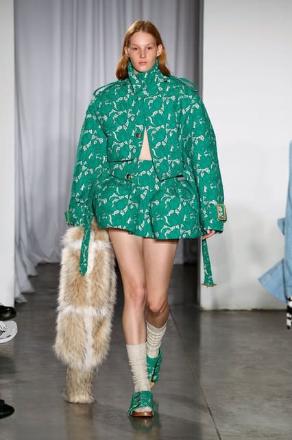 Aknvas S/S 26 Show — Aknvas
