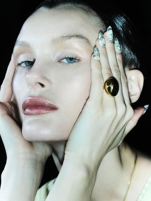 By Myrthe Giesbers — SHADOWPLAY Magazine