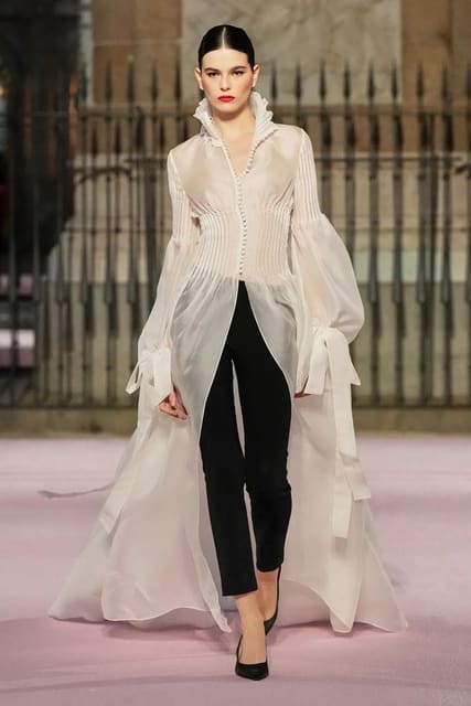 Carolina Herrera S/S 26 Show Madrid — Carolina Herrera