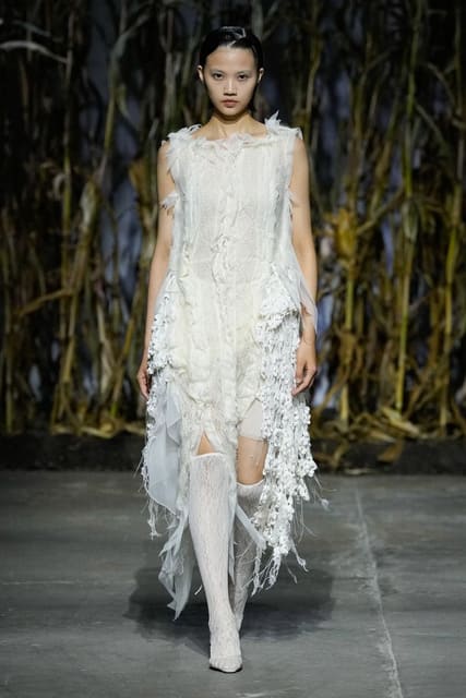 Pauline Dujancourt S/S 26 Show