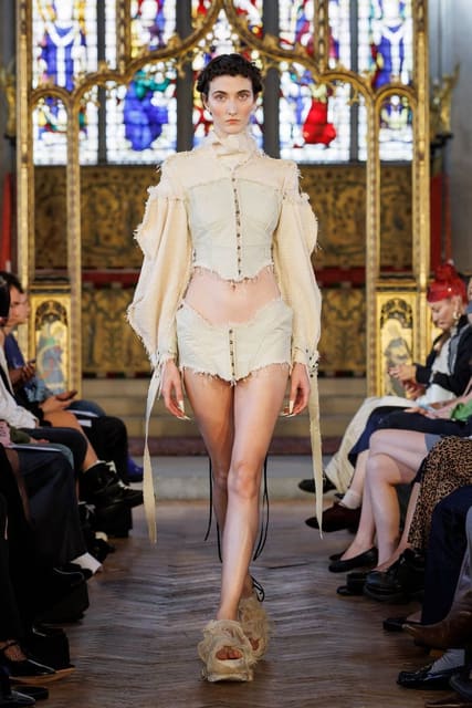 Dreaming Eli S/S 26 Show