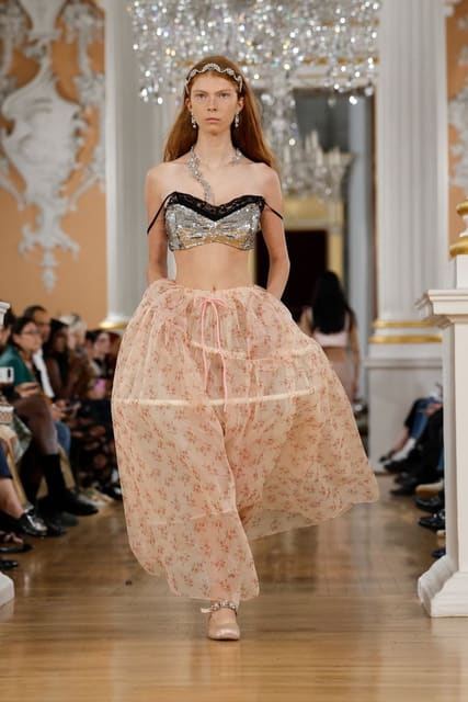 Simone Rocha S/S 26 Show — Simone Rocha