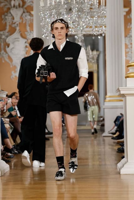 Simone Rocha S/S 26 Show — Simone Rocha