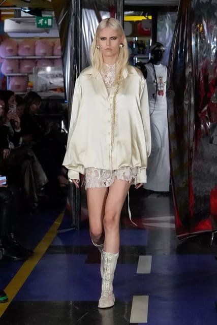 AK OK Anamika Khanna S/S 26 Show